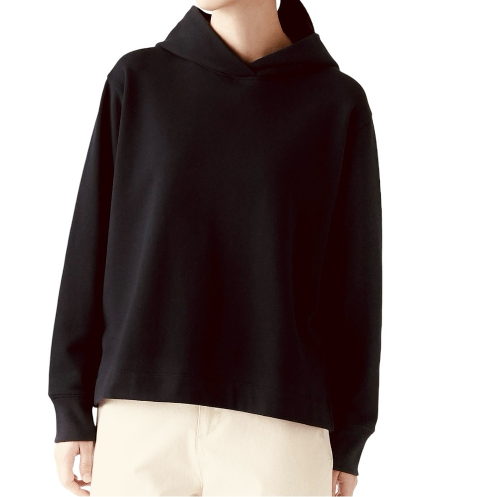 Black hoodie